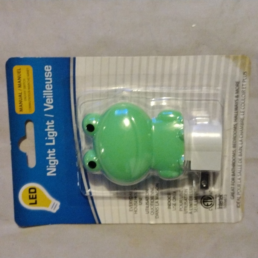 Froggy night light
